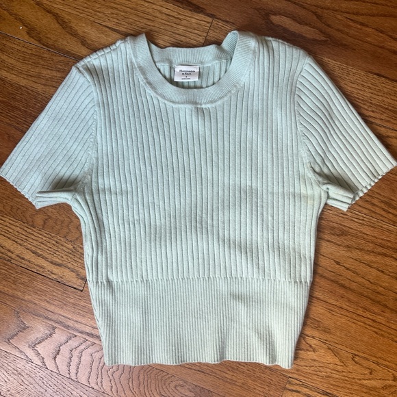 Abercrombie mint green cropped short sleeve sweater - Picture 1 of 2